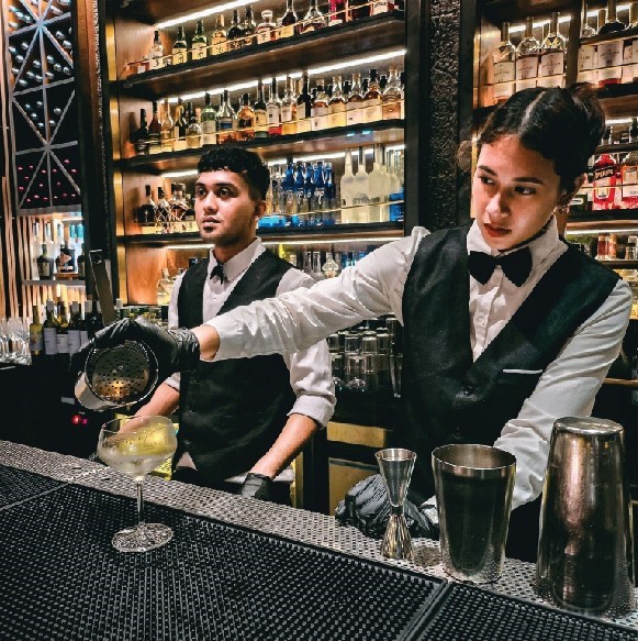 Bartender and Butler Hire